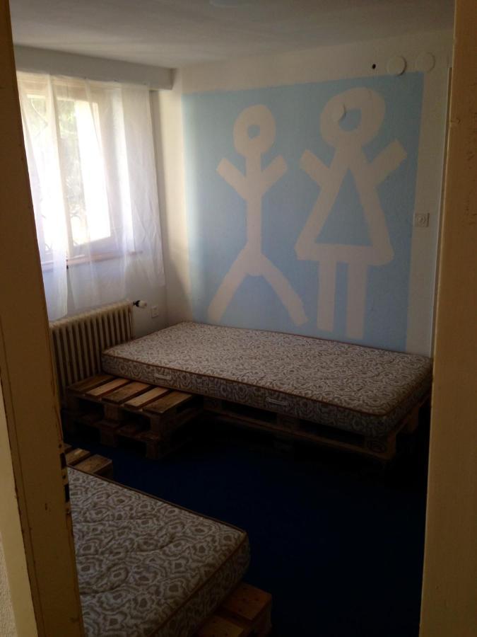 Baselhostel Fullinsdorf المظهر الخارجي الصورة
